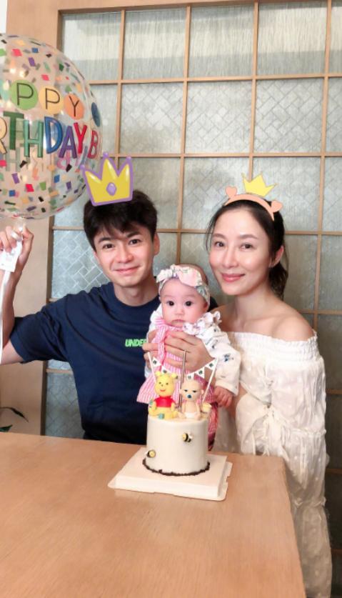 杨怡|杨怡晒女儿小珍珠近照，出生6个月睫毛超长，浓眉大眼像极罗仲谦