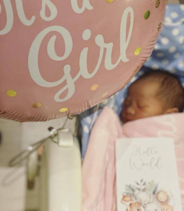 叶晴晴|恭喜！香港著名女歌手宣布顺利产女，宝宝因体重偏重提前出生