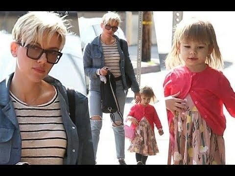 斯嘉丽·约翰逊|35岁斯嘉丽结婚！38岁喜剧演员终抱美人归，这是寡姐的第三次婚姻