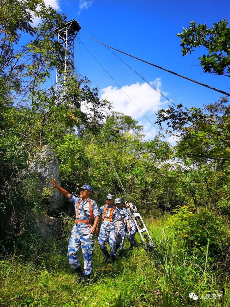 北山分队的先进事迹驻守在湘西大山深处的在不少人朋友圈里刷屏两座山