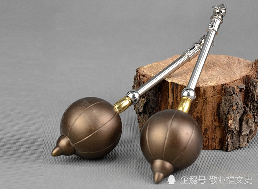 评书猛将兵器前三强:项羽斩几十万屈居亚军,冠军一战