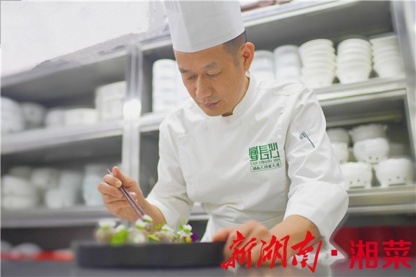 杨敬伟在菜世界里寂静喜欢