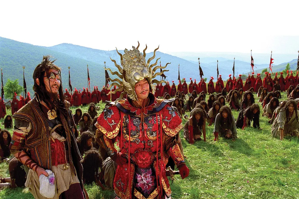 他让人们看到强悍自负的大将军光明,又让光明因权力的倾城而熄灭.