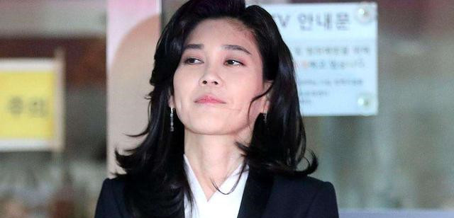 她是韩国三星长公主李富真失败的婚姻让她靠自己依旧为王