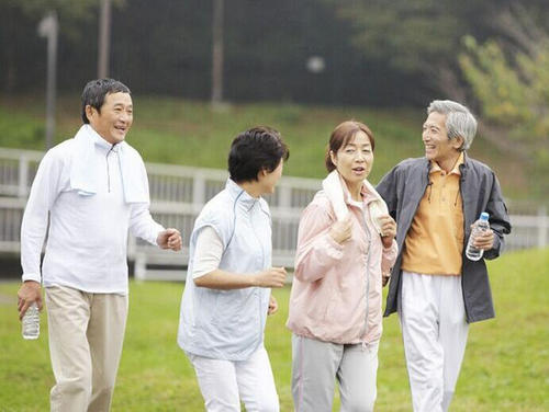 腋臭|生活中都有哪些去除腋下狐臭最好用的方法？狐臭日常的护理方法！