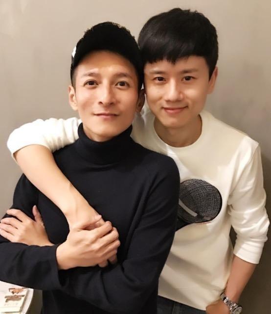 李维嘉晒长沙豪宅家中白色突出很接地气与何炅家有一拼