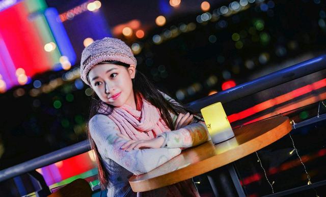 那些喜欢上酒场的交际花女孩,还是不要去追的好