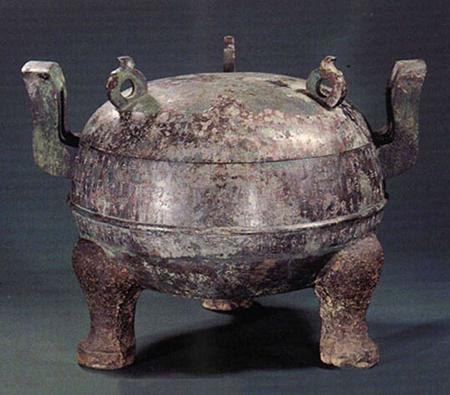 重宝|农民无意发现战国大墓，出土好几件重宝，最珍贵的铜鼎却伤痕累累