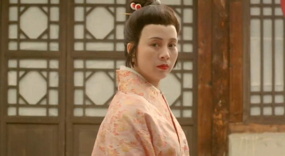 饰演西协美知子的的张小燕是全国武术冠军,她最为观众所熟知的角色是