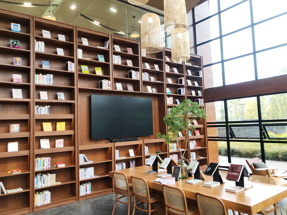 文化空间|公园里的图书馆——馆里·四川省图书馆鹿溪智谷分馆开门迎客