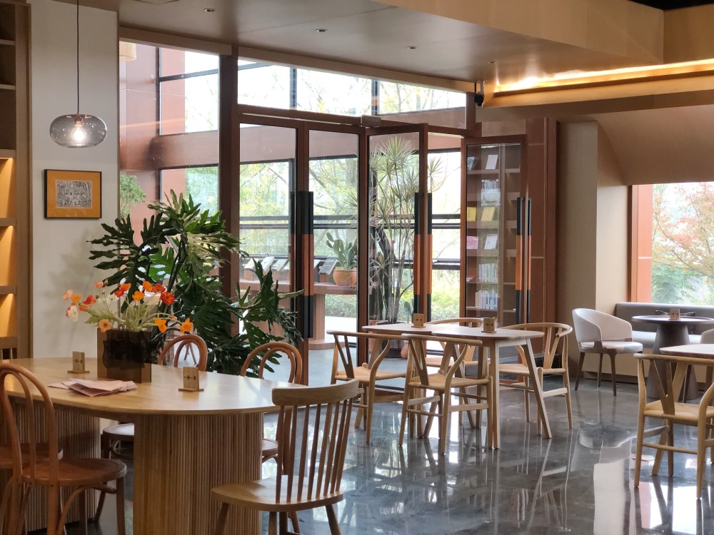 文化空间|公园里的图书馆——馆里·四川省图书馆鹿溪智谷分馆开门迎客