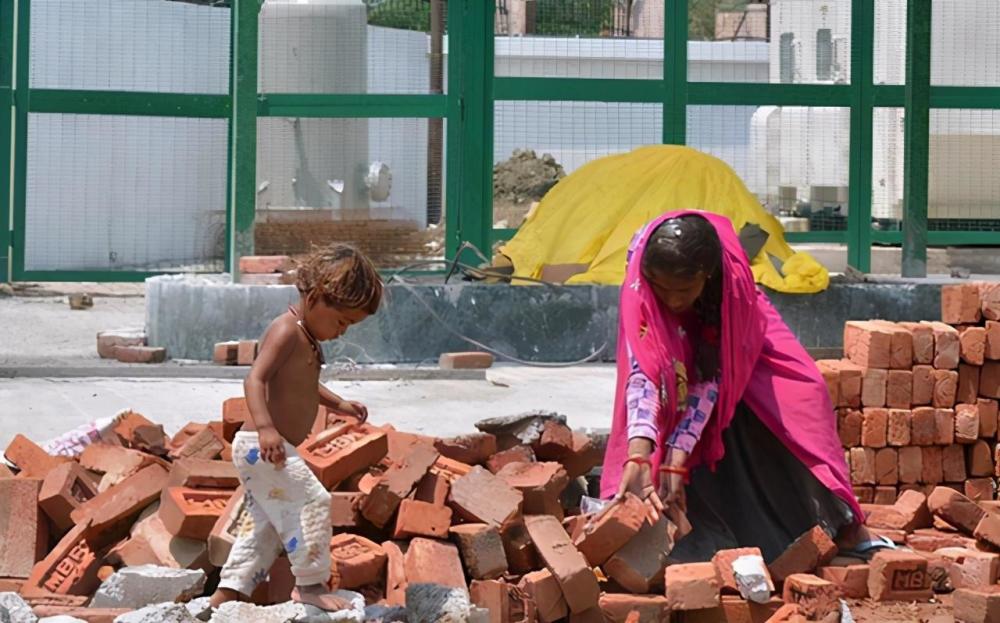 莫迪让印度沦为可笑的"南亚病夫"