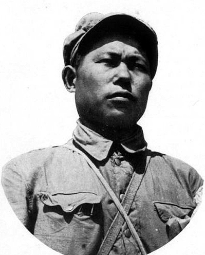 抗美援朝特级英雄联军用喷火坦克都猛攻不下只因他会一绝技