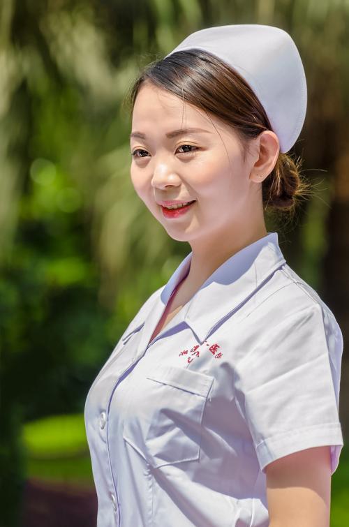 广西玉林美女护士杀害男医生案一审宣判,被告人李凤萍被判死刑