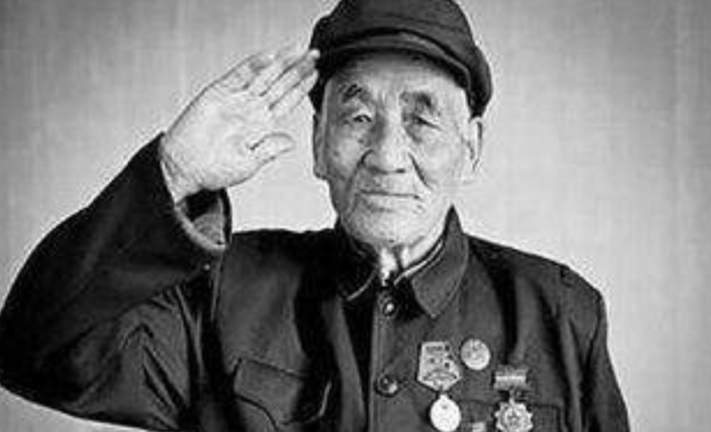 张国富|吉林老人生病住院，院方看了他的资料，才发现老人的特殊身份