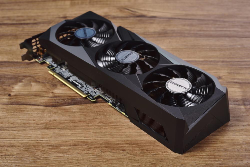 技嘉rtx3070gamingoc评测双bios切换4k强悍