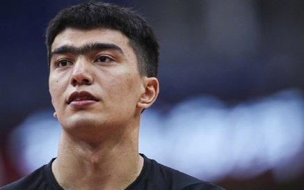 25分7板创三项新高新疆浓眉哥兑天赋他让周琦三节打卡
