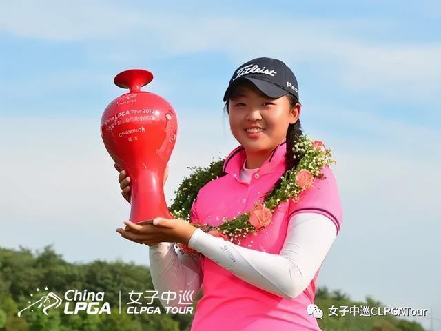 低于标准杆|史上第八位！业余也疯狂