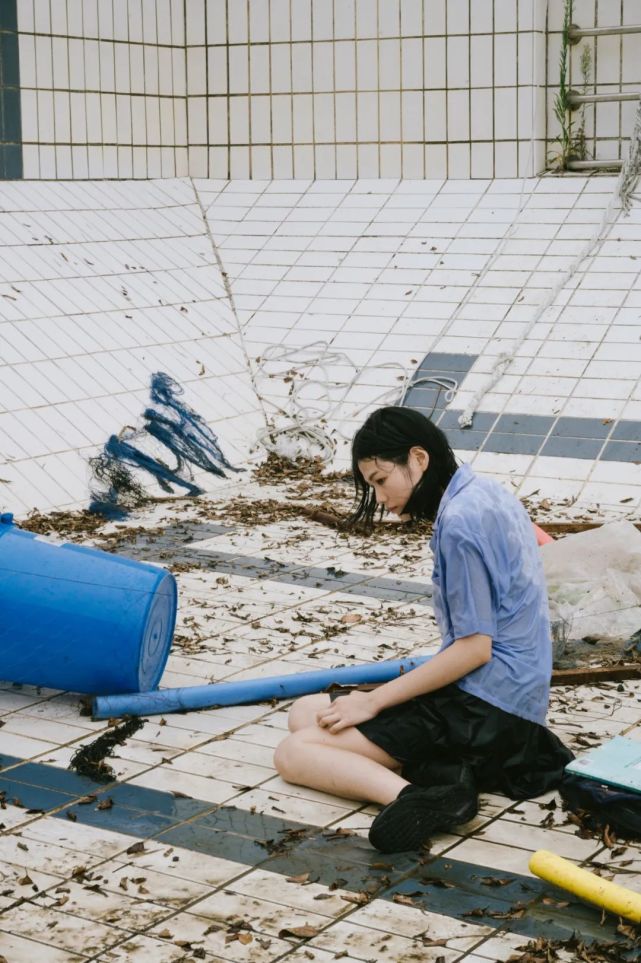 【星闻】柯泯薰《抛》出自我孤注一掷 给自己最后一次音乐机会