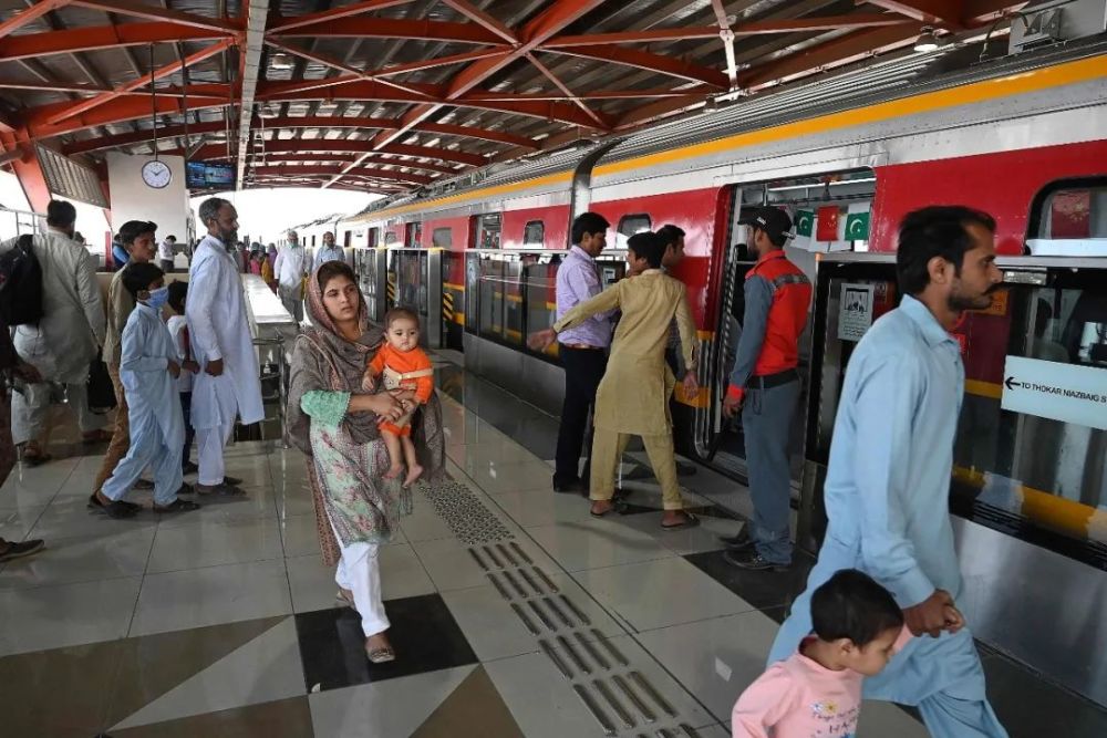 巴基斯坦第二条地铁图片