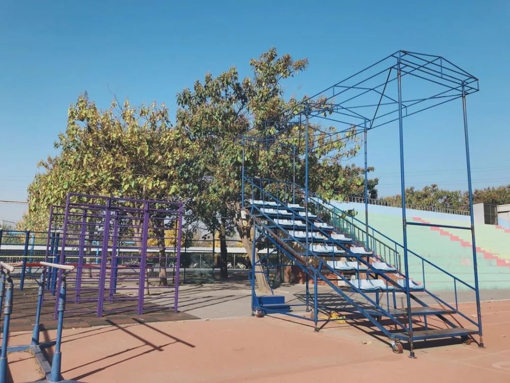 海淀区|这20所北京中小学幼儿园的秋季美景，你想为谁点赞？