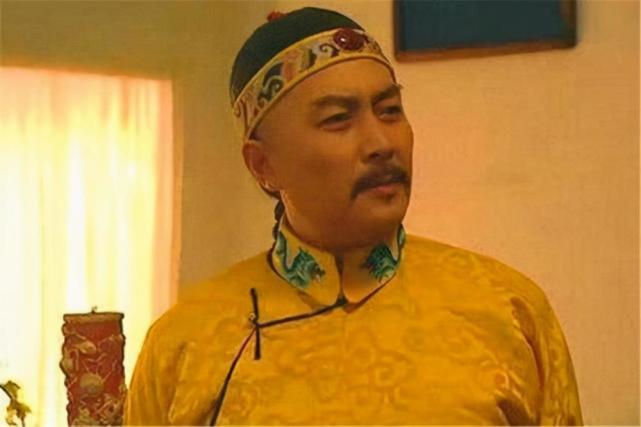 乾隆皇帝又赐给庄亲王这一世系的第一位王爷,也就是承裕亲王硕塞,到了