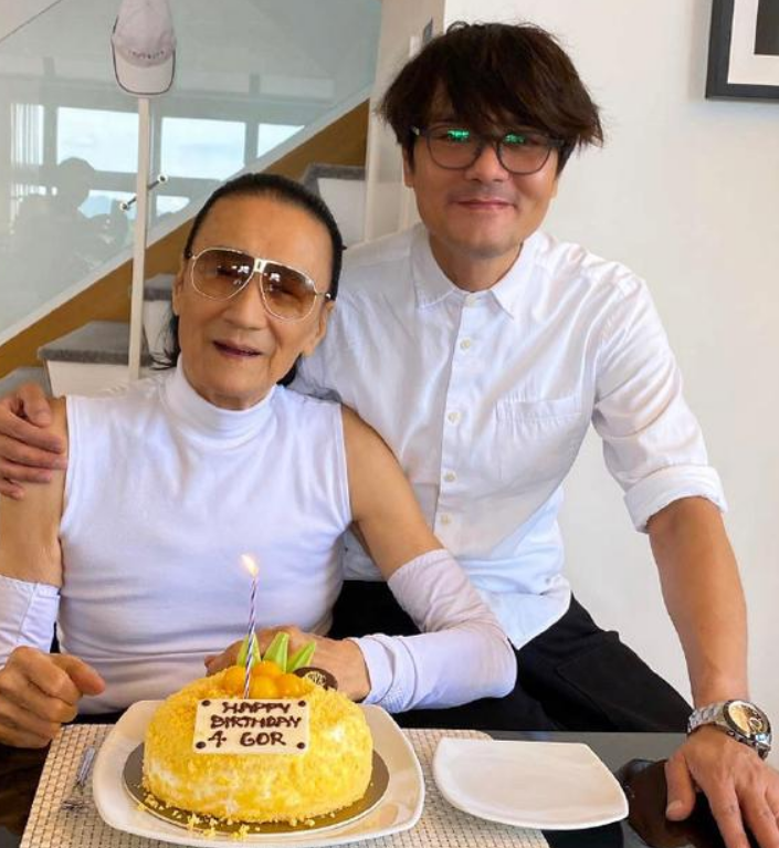 谢贤|传84岁谢贤高龄当爹喜讯，小49岁女友怀孕，他近况曝光力破谣言