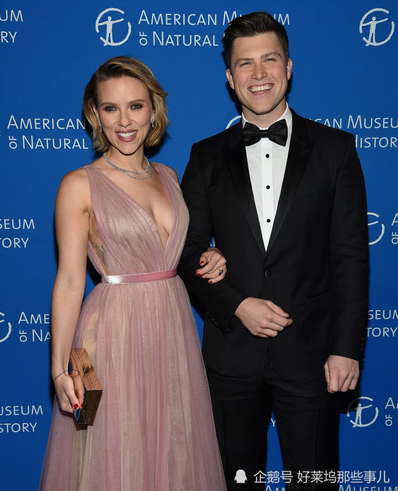 斯嘉丽·约翰逊|斯嘉丽·约翰逊婚礼请柬疑似曝光 为省钱手写请柬却意义非凡