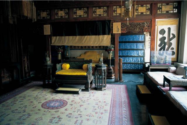 故宫博物院养心殿东暖阁清代皇宫内有负责冬季"供暖"