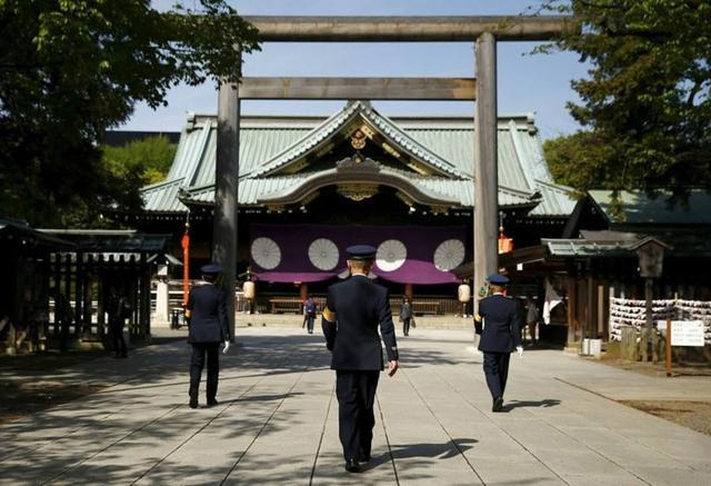 日本为什么要设立 靖国神社 二战战犯为什么会进入神社中 东条英机 参拜靖国神社 日本 历史 二战