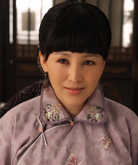 岳丽娜36岁生子,带三娃不怕累,拍戏不叫苦,导演郭靖宇的半边天