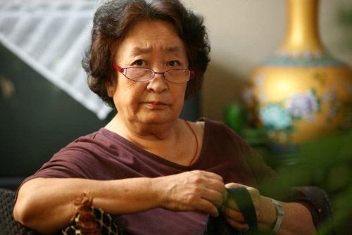61岁开始北漂的老太太佳片不断人缘好再婚嫁给姐夫
