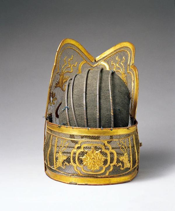 图|五梁冠【梁冠】"衣冠大成——明代服饰文化展"展出图|朝服上衣 "