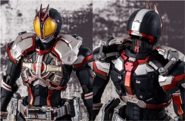 就像是假面骑士时王里的异类骑士一样,但是这款faiz却并没有给阿龙