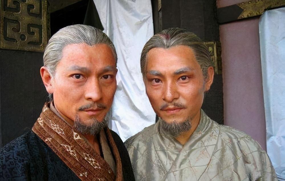 苍井空|她整容十几次，变身“梅艳芳”月入十万，涂磊：你在窃取她的成功