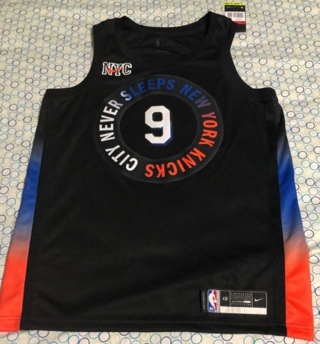 你觉得好看吗 尼克斯队下赛季城市版球衣曝光 城市版球衣 尼克斯队 球衣 纽约尼克斯