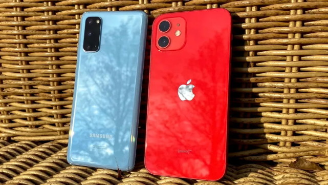 Iphone 12与三星galaxy对比 一样的价格 不一样的享受 腾讯网