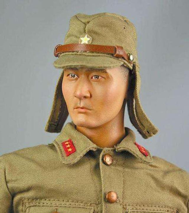 日军帽子为何有两块"屁帘",虽然很滑稽,但却减少了