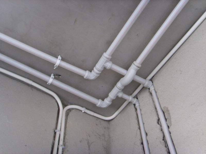 水电维修电话|如何改装水管,改装水管需要注意什么?_腾讯新闻