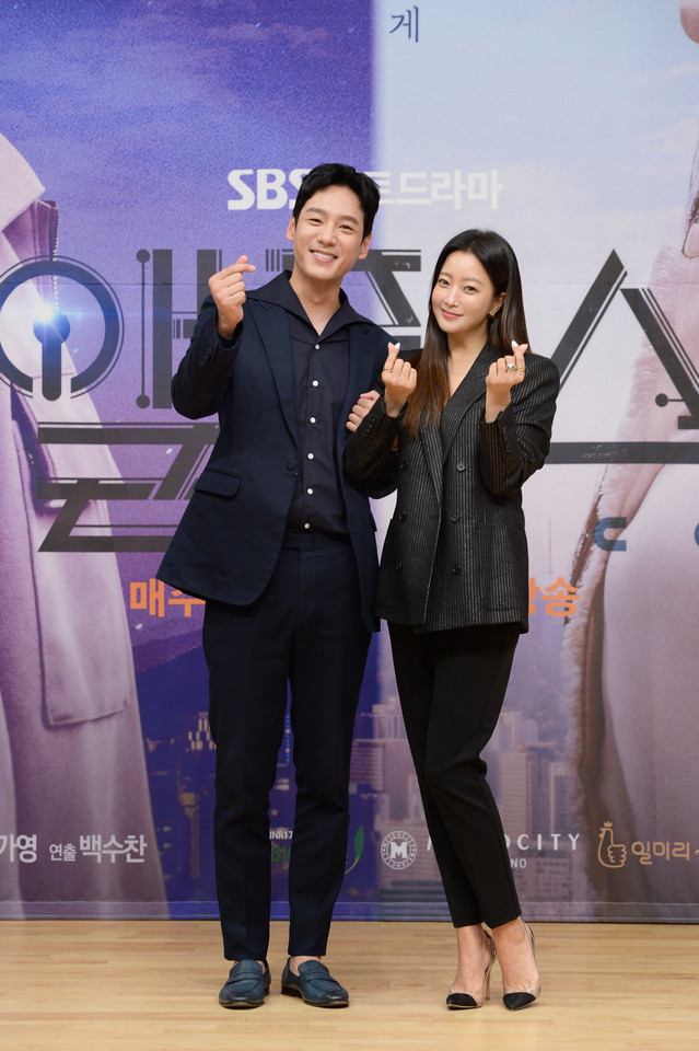 明明同龄却要演他爸!郭时旸狂减6公斤,曝周元私下爱撒娇