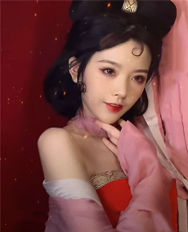 网红cos过的角色彭十六妲己刘思瑶金克斯看到最后小精灵吧