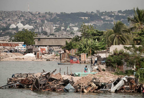 海地为什么这么穷图片