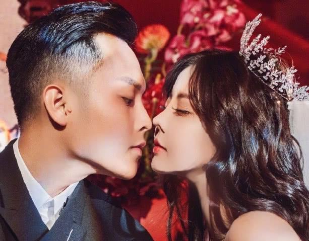 韩安冉|网红韩安冉直播求助，称被关医院半月，状态有异整个人大变