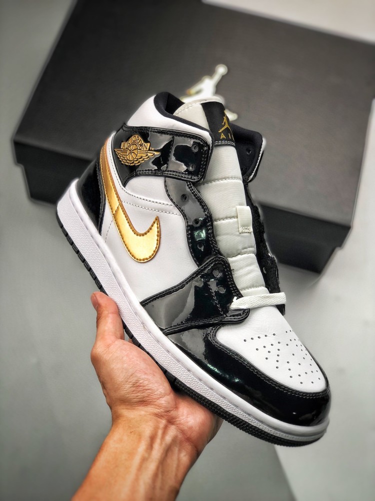 air jordan   mid "gold black" aj1黑金漆皮中帮 陆续上架