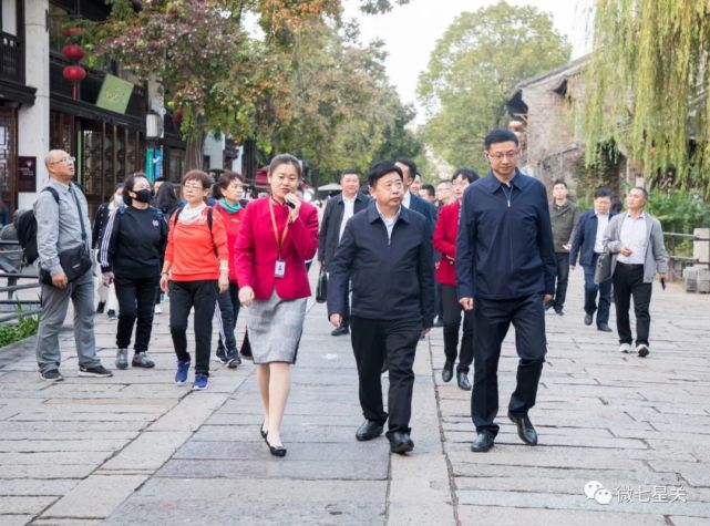 区委书记率队赴南京市秦淮区考察