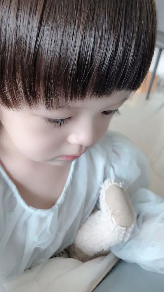 贾晓晨|她女儿真的好漂亮啊！