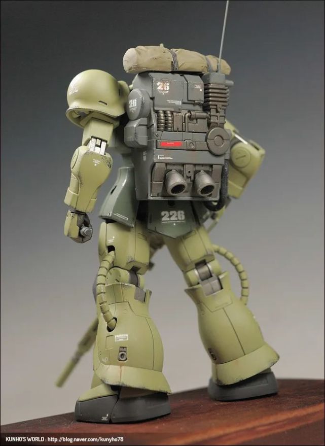 量产真男人hg扎古改造