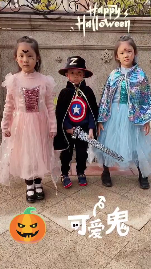 李小璐|真性情！甘薇晒马苏同款视频并留言互动，依然与李小璐情如姐妹