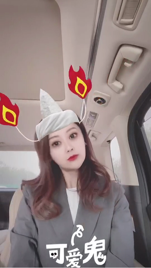 李小璐|真性情！甘薇晒马苏同款视频并留言互动，依然与李小璐情如姐妹