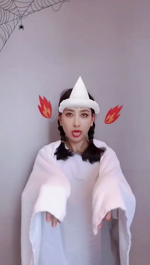 李小璐|真性情！甘薇晒马苏同款视频并留言互动，依然与李小璐情如姐妹